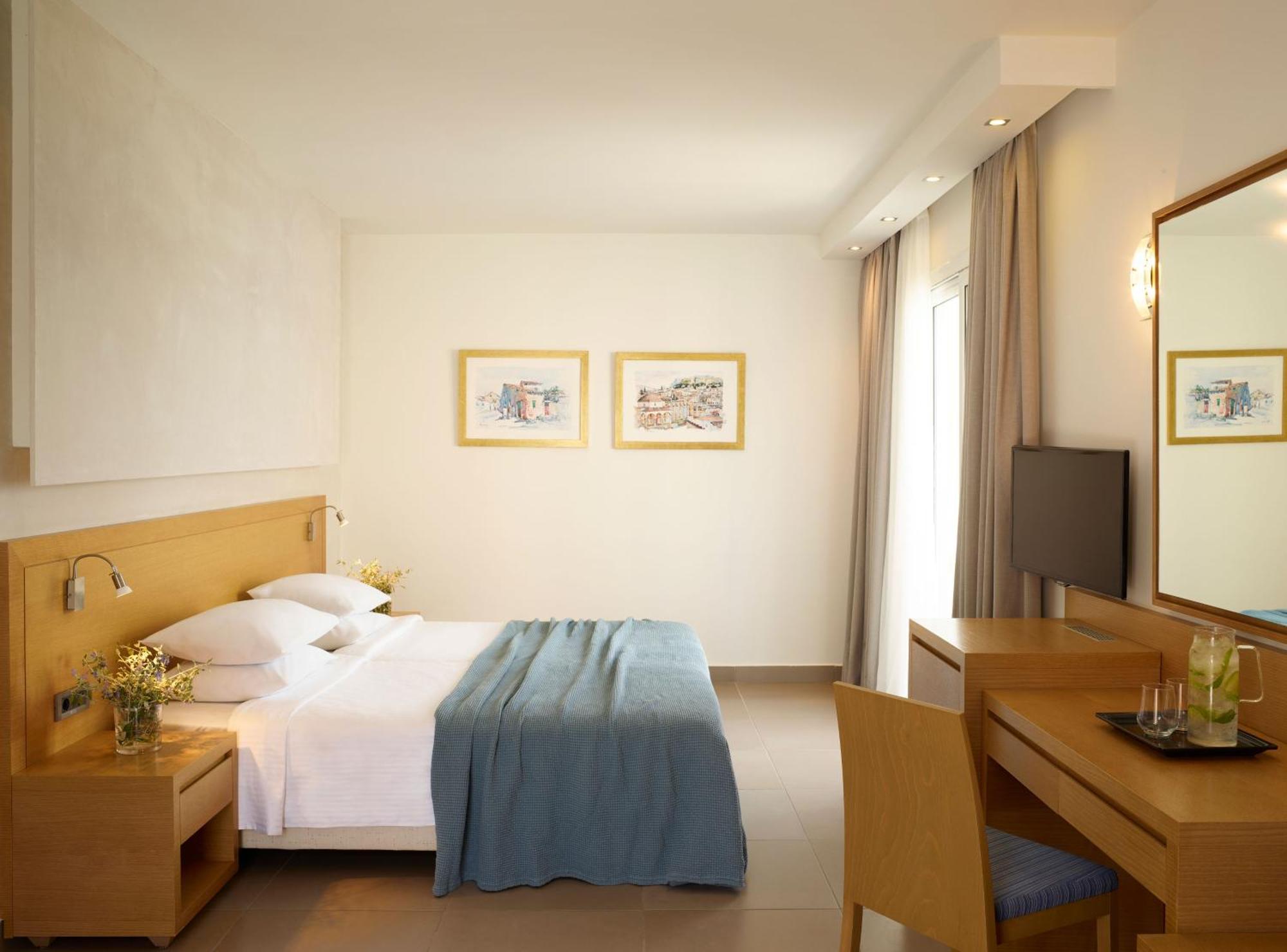 מסטיכרי Atlantica Marmari Palace מראה חיצוני תמונה