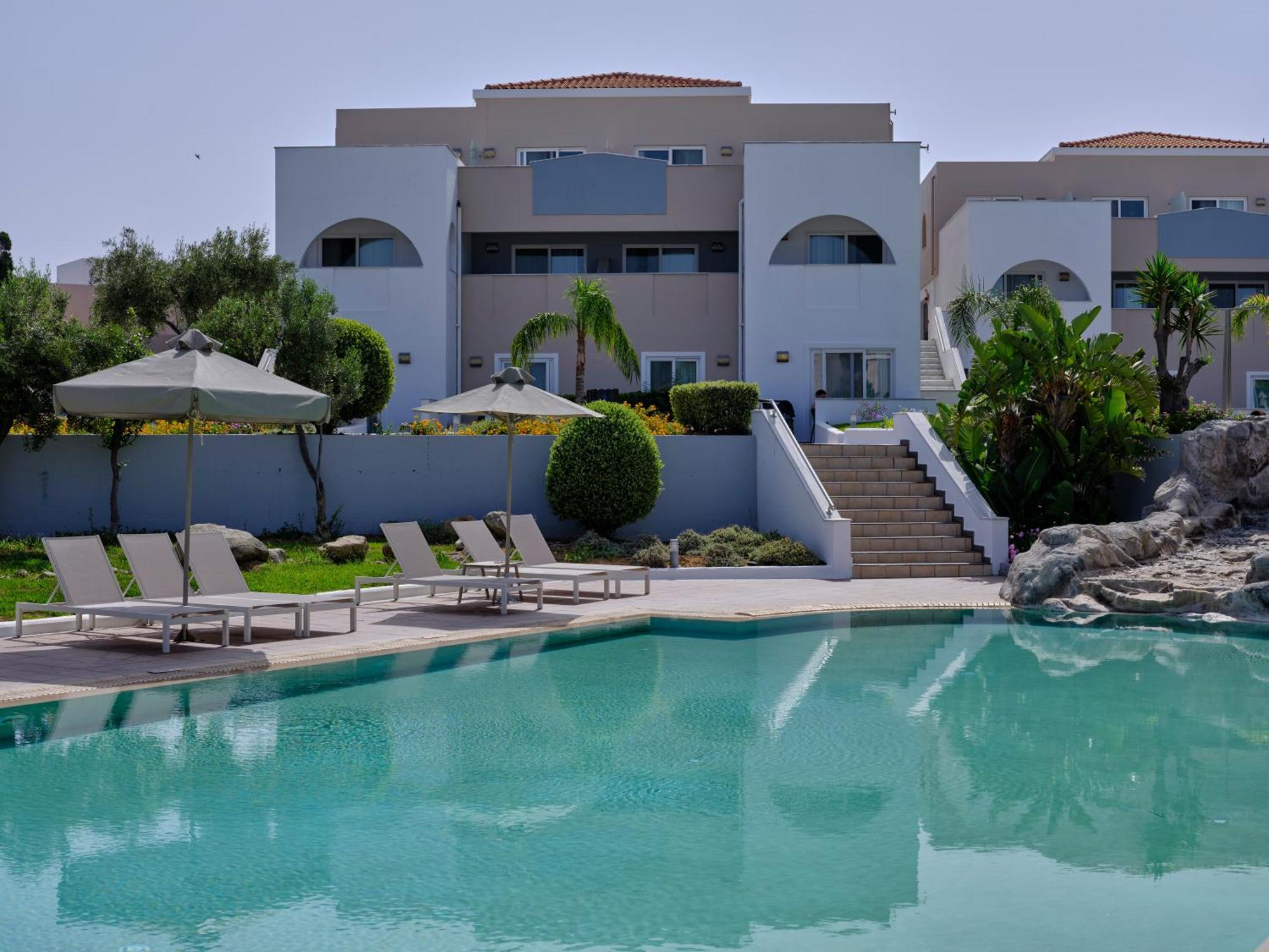 מסטיכרי Atlantica Marmari Palace מראה חיצוני תמונה
